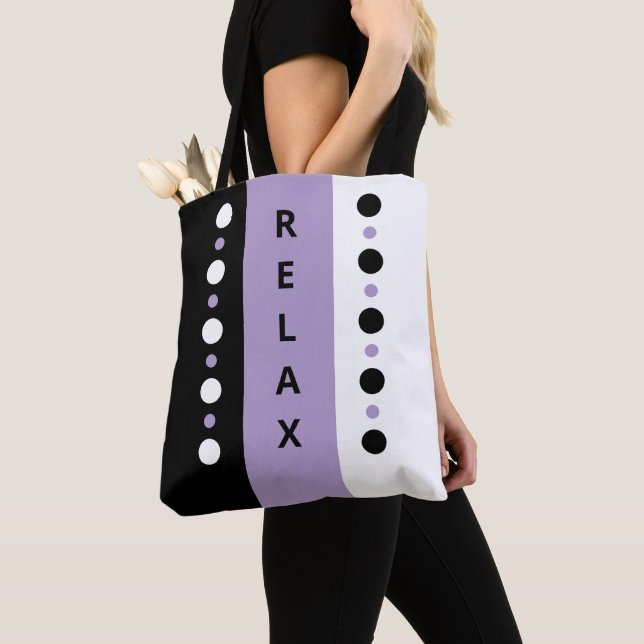 Tote Bag Détendez les points rayures noir blanc & violet (De près)