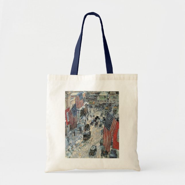 Tote Bag Drapeaux sur la 57ème rue par Frederick Childe Has (Devant)