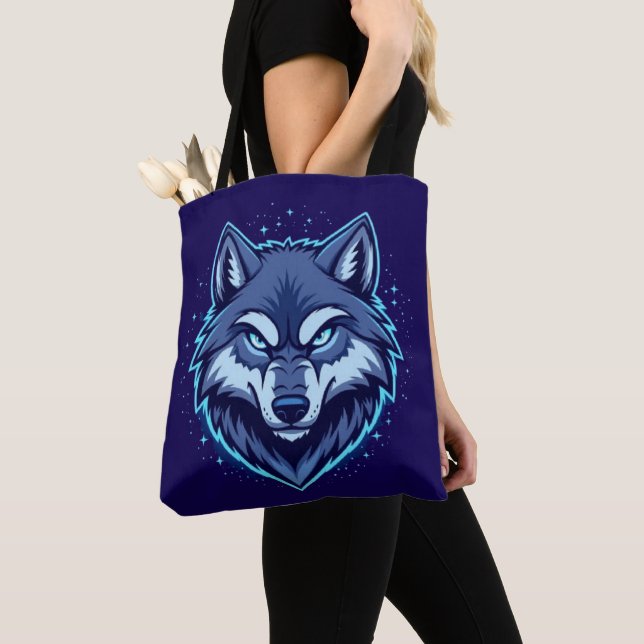 Tote Bag Fierce Wolf – Symbol of Strength and Freedom (De près)
