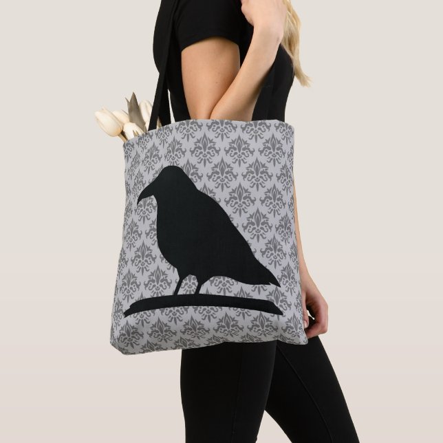 Tote Bag Forme d'oiseau corbeau noir avec fond damassé (De près)