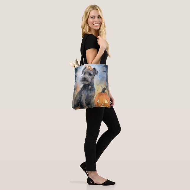 Tote Bag Halloween Chesapeake Bay Terrier Avec Citrouilles (Sur le modèle)