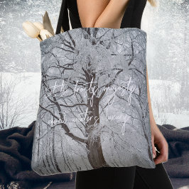 Tote Bag Hêtre majestueux dans la forêt d'hiver