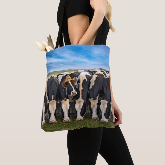 Tote Bag Holstein Cow porte un Casquette de cowboy (De près)