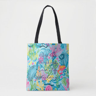 Tote bag in stylish graphic