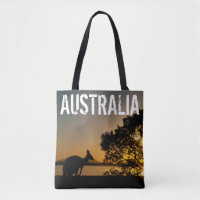 Kangaroo au coucher du soleil en Australie