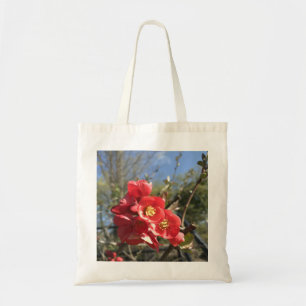 Tote Bag Le coing japonais dans le parc