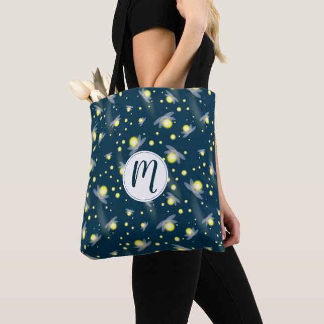 Tote Bag Les lucioles éthérées à la Motif de nuit (De près)