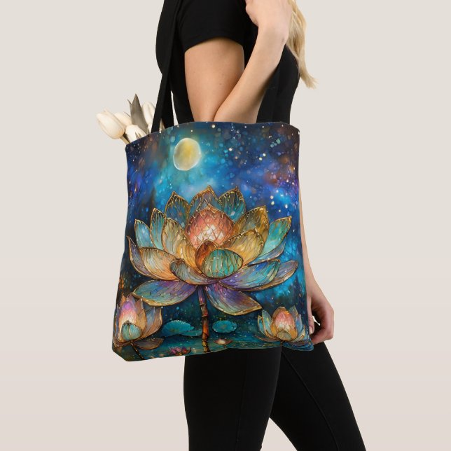 Tote Bag Lotus de verre tendu fleurit au clair de lune (De près)