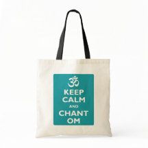 Maintenez calme et le chant OM