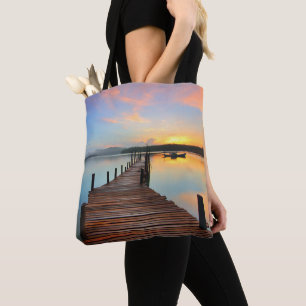 Tote Bag Mer de quai en bois dans le coucher de soleil colo