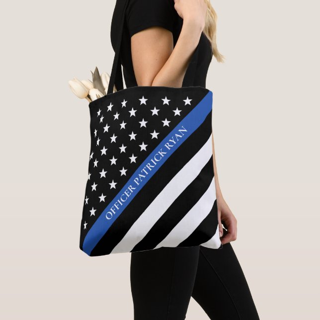Tote Bag Mince Ligne bleue Police American Flag Monogramme (De près)
