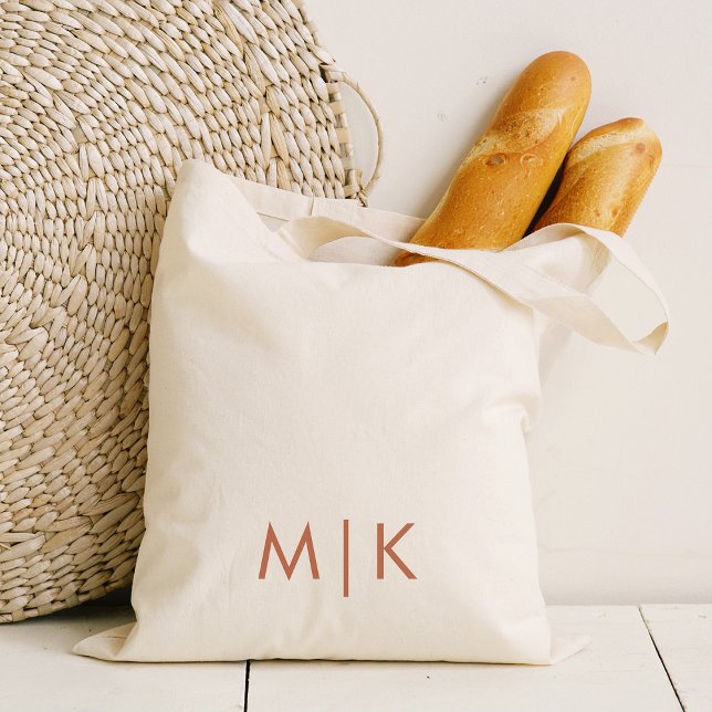 Tote Bag Monogramme moderne | Texte Boho Terracotta (A simple, stylish and boho tote bag with your monogram in neutral terracotta text)