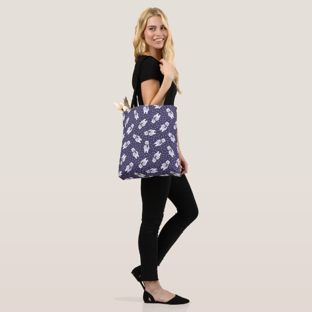 Tote Bag Navy blue cute snow polar bear pattern (Sur le modèle)