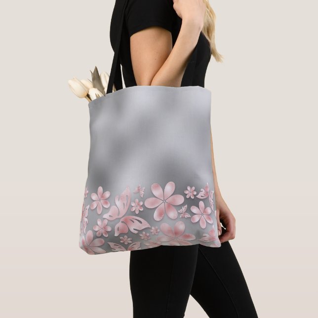 TOTE BAG OMBRE GRIS AVEC FLEURS D'OMBRE ROSE BUTTERFLIERS (De près)