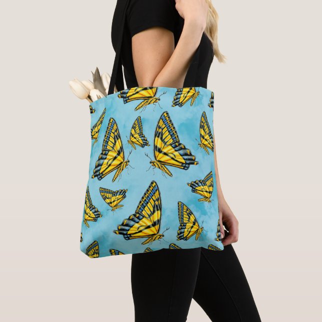 Tote Bag Papillon à queue épaisse du tigre occidental sur l (De près)