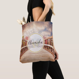 Tote Bag Pont rustique en bois dans le Monogramme du pays