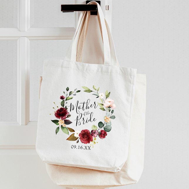 Tote Bag Rose Bourgogne Floral Wreath Mère de la mariée (Rose Burgundy Floral Wreath Mother of the Bride Tote Bag)