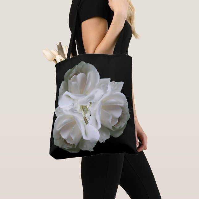 Tote Bag Roses Blanches Avec Bouquet Raindrops (De près)