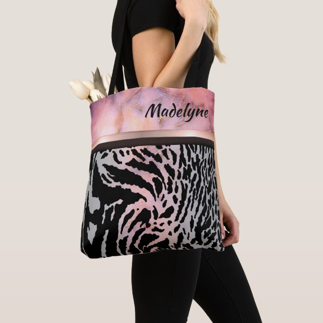 Tote Bag Safari de tigres rose marbre (De près)