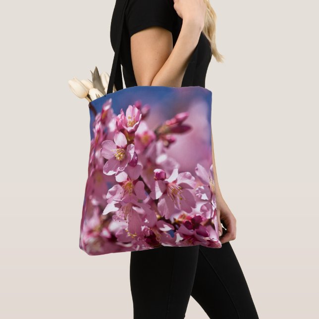 Tote Bag Sakura Cherry Blossoms embrassés par Sunlight (De près)
