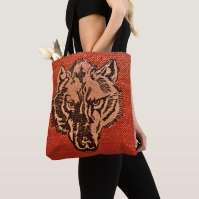 Tote Bag Tête de loup sur fond rouge (Wolf Head on Red  Design Travel Tote Bag, laminated  for extra support. Made in USA. )