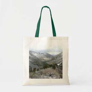 Tote Bag Traverser les montagnes neigeuses de la Sierra Nev