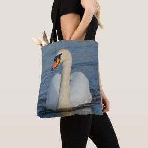 Tote Bag Un cygne muet plein d'espoir approche