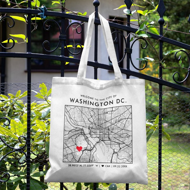 Tote Bag Washington, DC. Localisateur d'amour | Mariage de  (The more complete visual of what your final Washington DC map tote bag would look like in real life.)