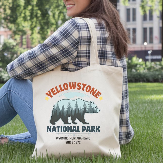 Tote Bag Yellowstone Bear Tote – Wild & Free Adventure Styl (Créateur téléchargé)