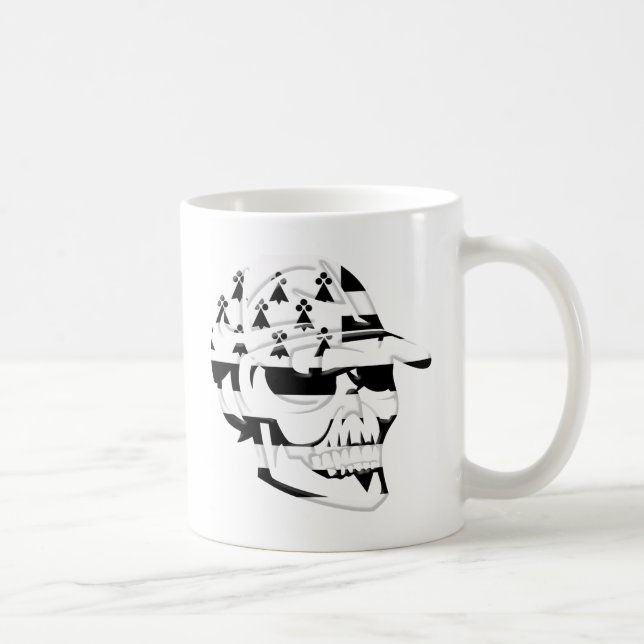 Totenkopf die Bretagne Kaffeetasse (Rechts)