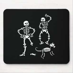 Totenkopf-Skelett läuft Halloween-Kostenparty Mousepad