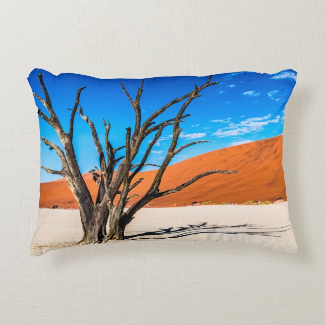 Toter Baum in Deadvlei, Namibia Dekokissen (Vorderseite)