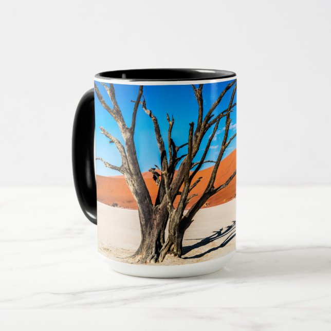 Toter Baum in Deadvlei, Namibia Tasse (Vorderseite Links)