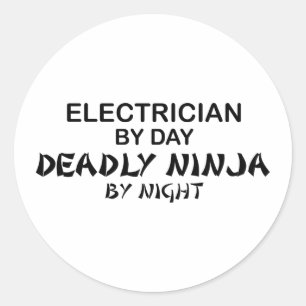Toter Ninja in der Nacht Runder Aufkleber