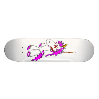 TOTES EINHORN SKATEBOARD