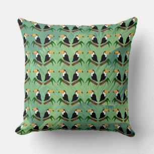 Toucan Throw Pillow Kissen