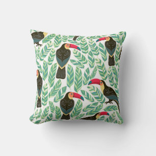Toucans, tropische Blätter, dekorative Muster. Kissen