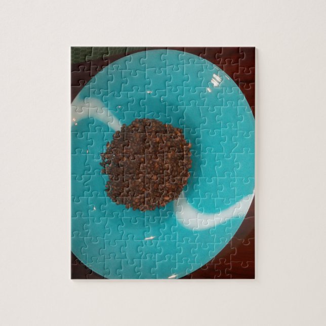 Touch des Meeres: Eine Cyan Bowl of Coffee (Vertikal)