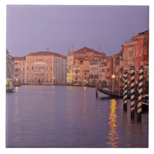 Tour des Grands Kanals in Venedig, Italien, am frü Fliese