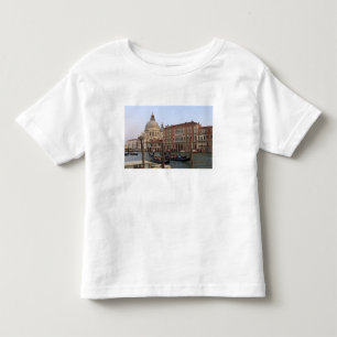 Tourist in Gondolas von San Maria Del Giglio Kleinkind T-shirt