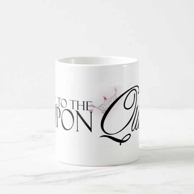 Tous grêlent dans "la tasse de café de la reine de (Centre)