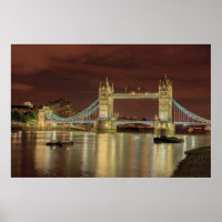 Tower Bridge bei Nacht, London