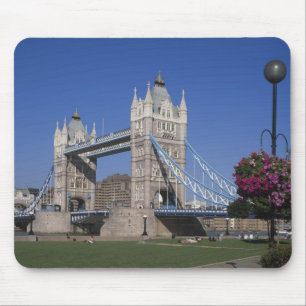 Tower Bridge, Themse, London, England Mousepad