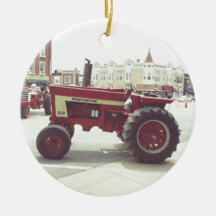 Tractor Downtown Keramik Ornament