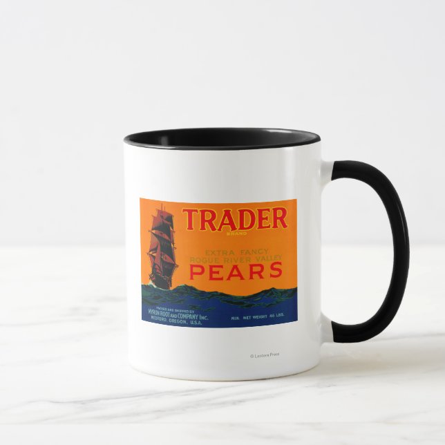 Trader Pear Crate LabelMedford, OR Tasse (Rechts)