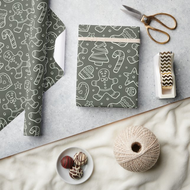 Traditional Christmas Vintage Gingerbread Man Geschenkpapier (Kunsthandwerk)