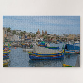Traditionelle bunte Fischerboote in Malta