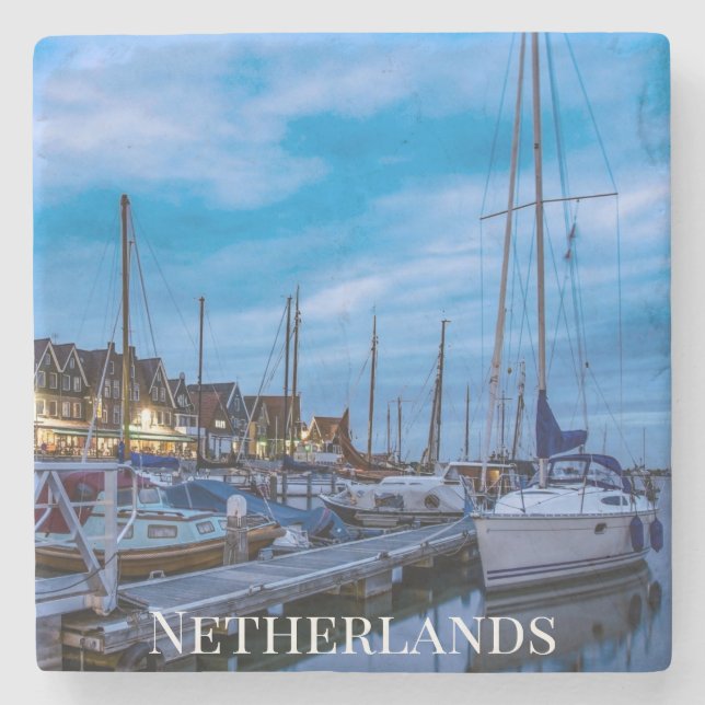 Traditionelle Fischerstadt Nachtszene. Steinuntersetzer (Vorderseite)