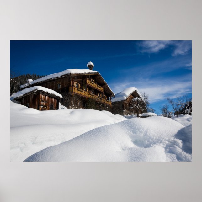 Traditionelle Holzhütten im Schnee Poster (Vorne)