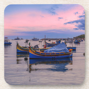 Traditionelle maltesische Boote in Marsaxlokk Getränkeuntersetzer